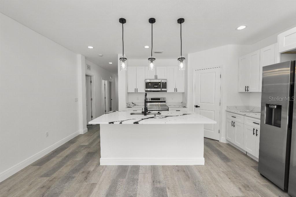 1115 N SWINDELL AVE, LAKELAND, FL, 33805