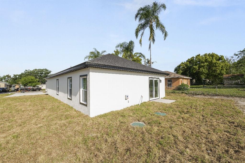 1115 N SWINDELL AVE, LAKELAND, FL, 33805