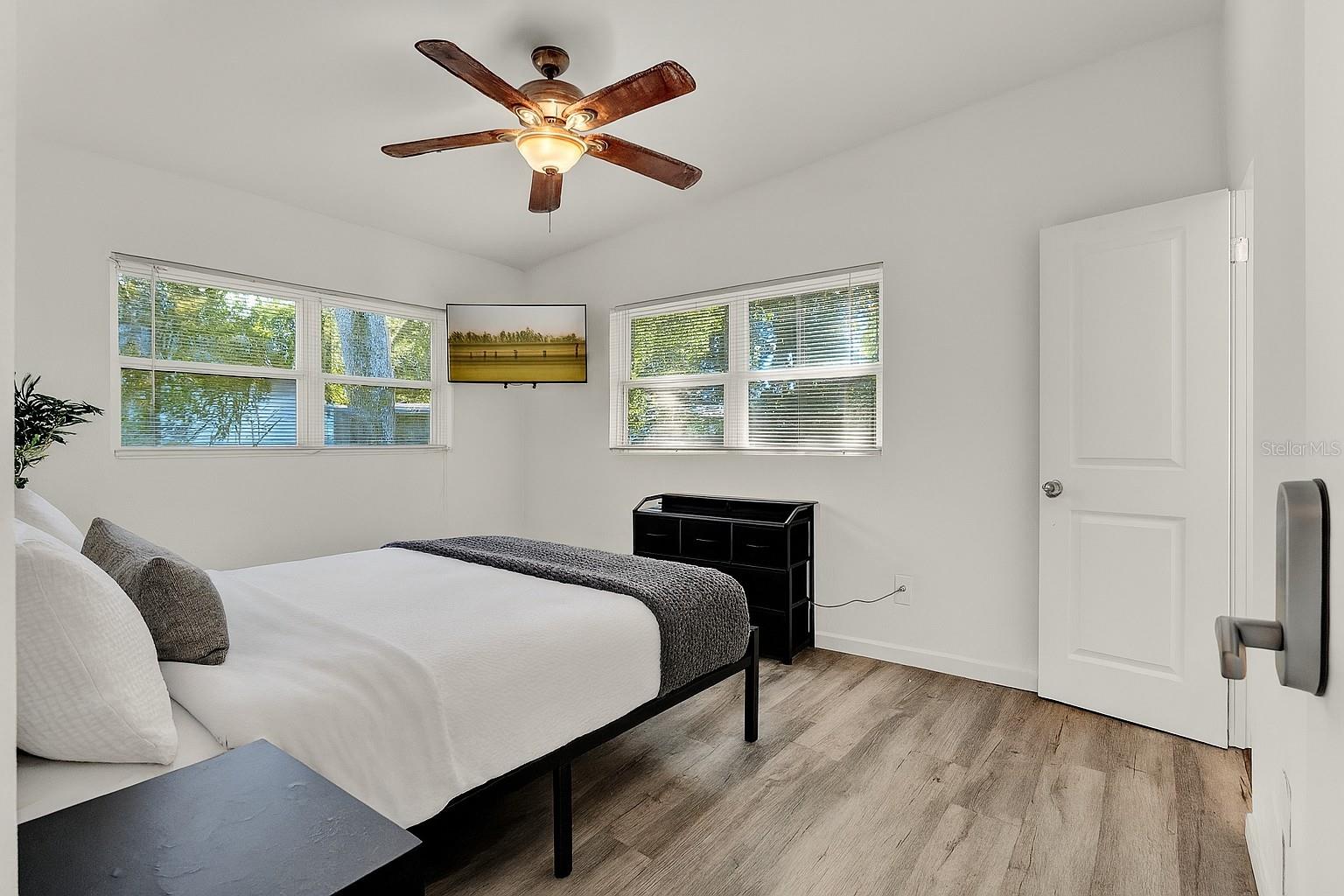 417 N TAMPA AVE, ORLANDO, FL, 32805