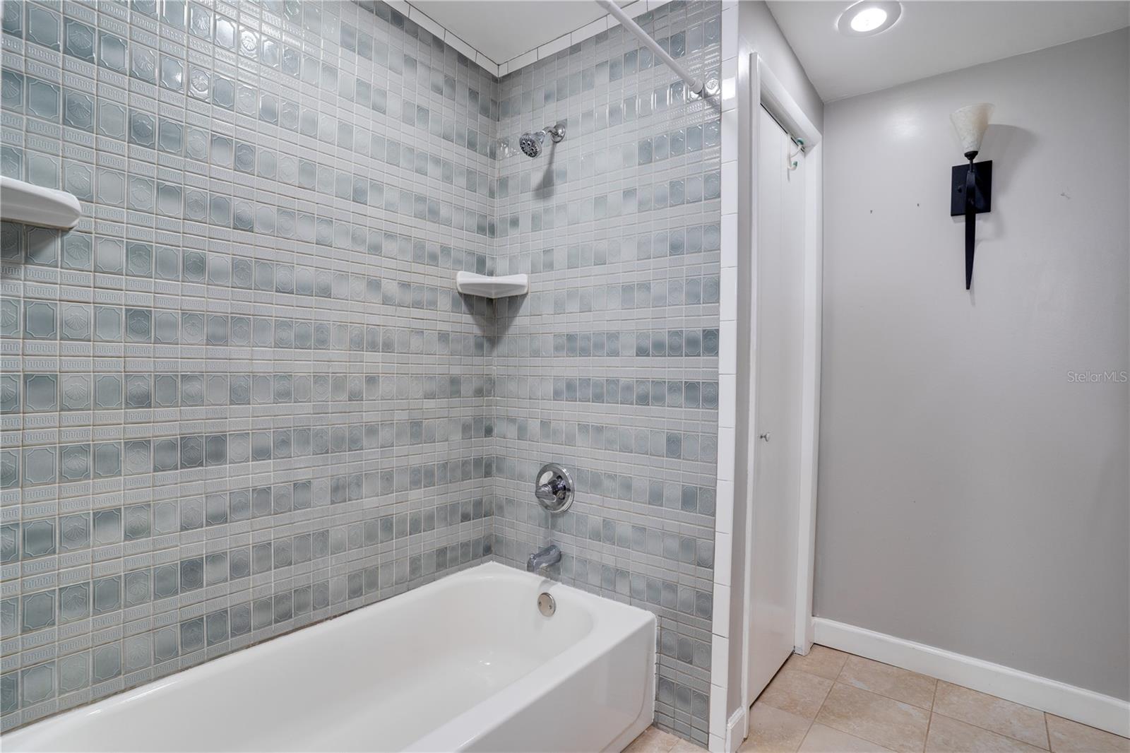 1533 SUFFOLK ST N, ST PETERSBURG, FL, 33710