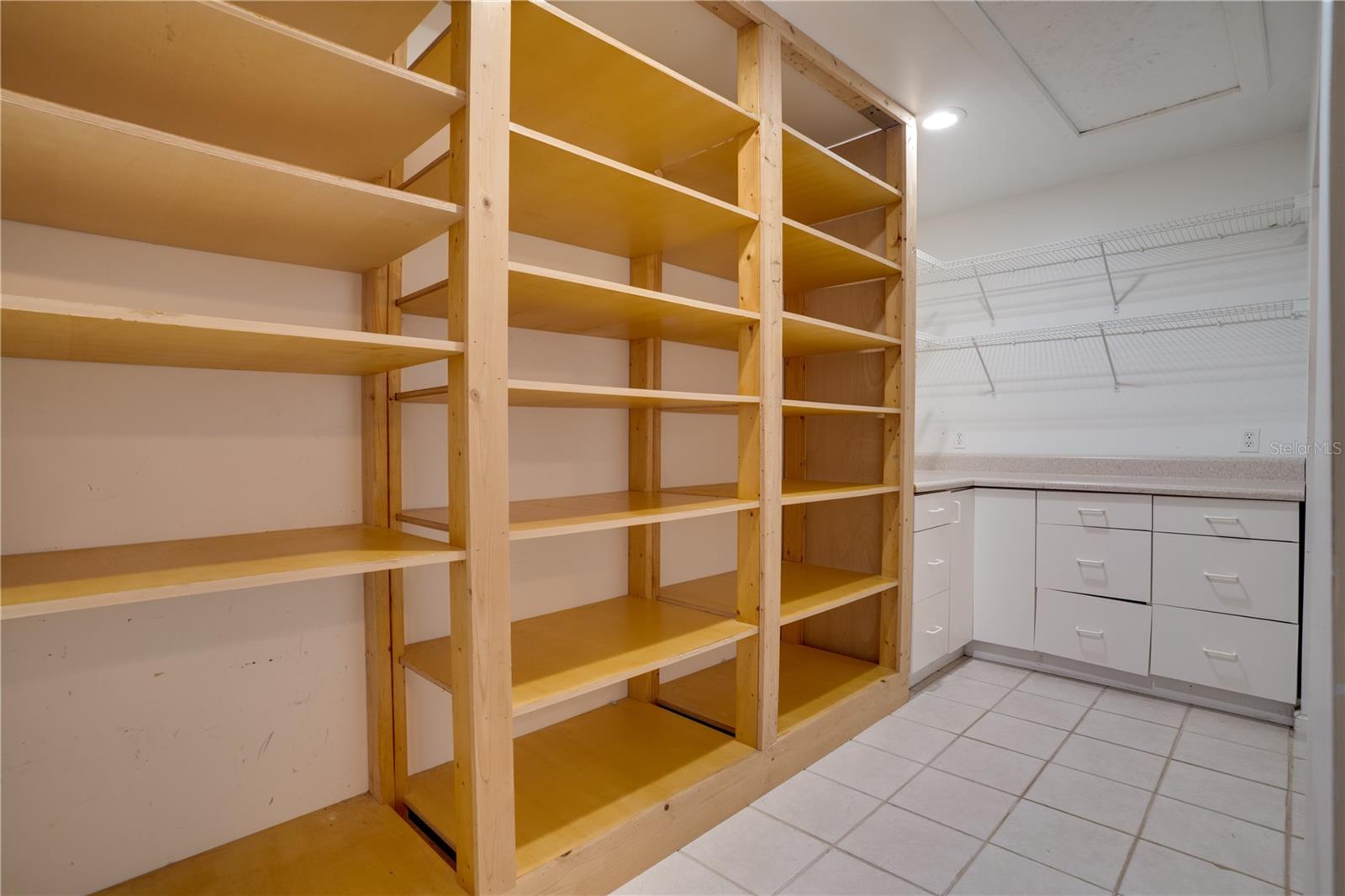 1533 SUFFOLK ST N, ST PETERSBURG, FL, 33710