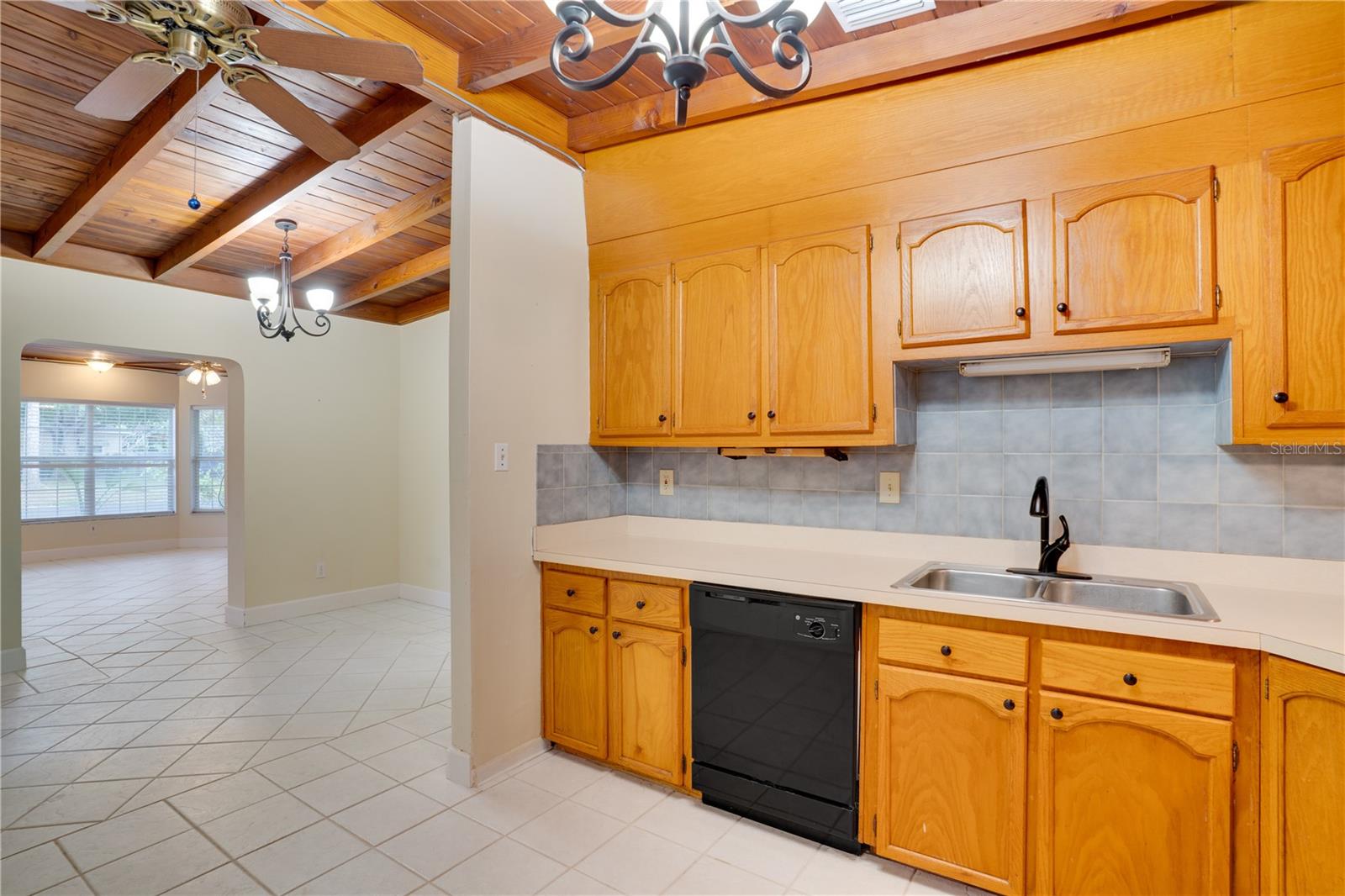 1533 SUFFOLK ST N, ST PETERSBURG, FL, 33710