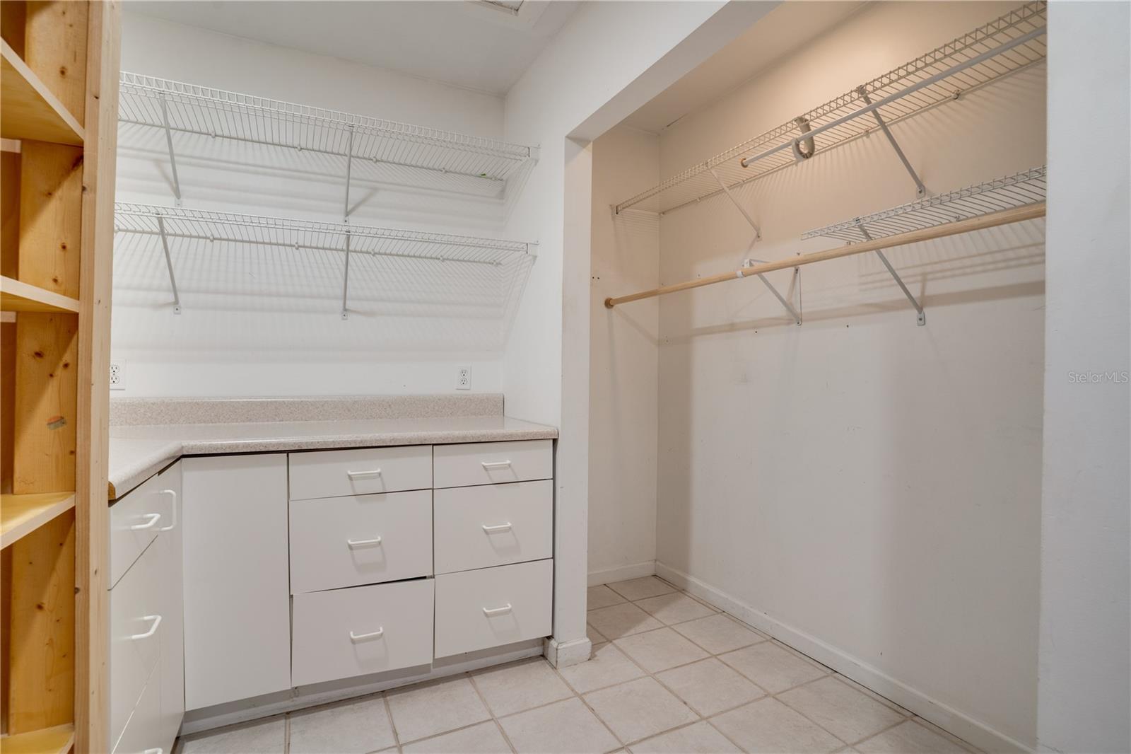 1533 SUFFOLK ST N, ST PETERSBURG, FL, 33710