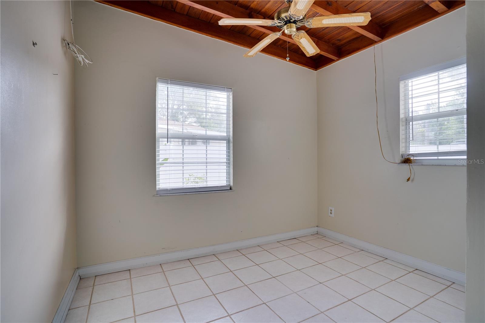 1533 SUFFOLK ST N, ST PETERSBURG, FL, 33710