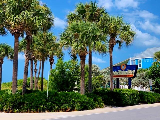 61 81ST AVE #2, TREASURE ISLAND, FL, 33706