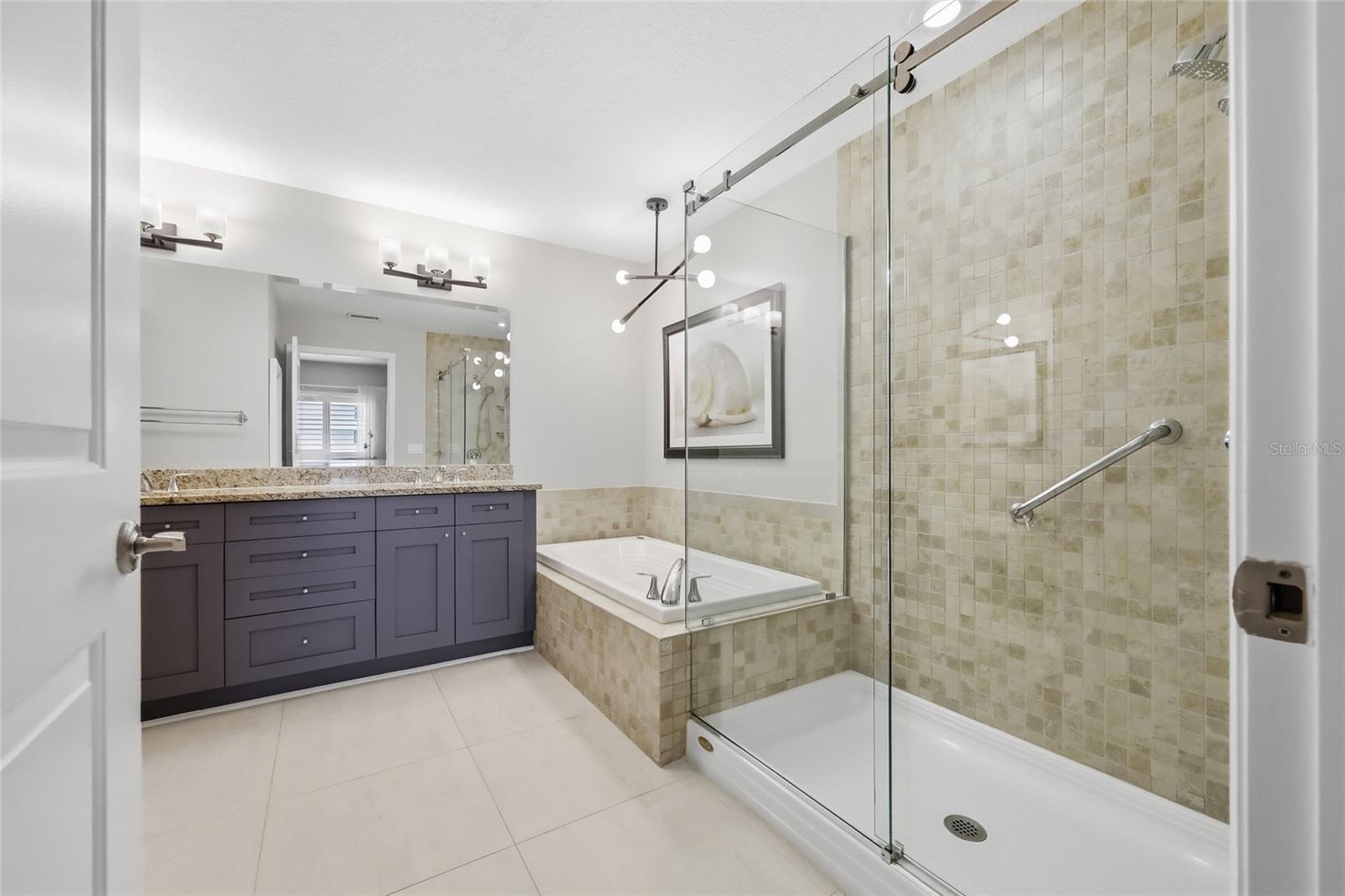 100 S EOLA DR #605, ORLANDO, FL, 32801