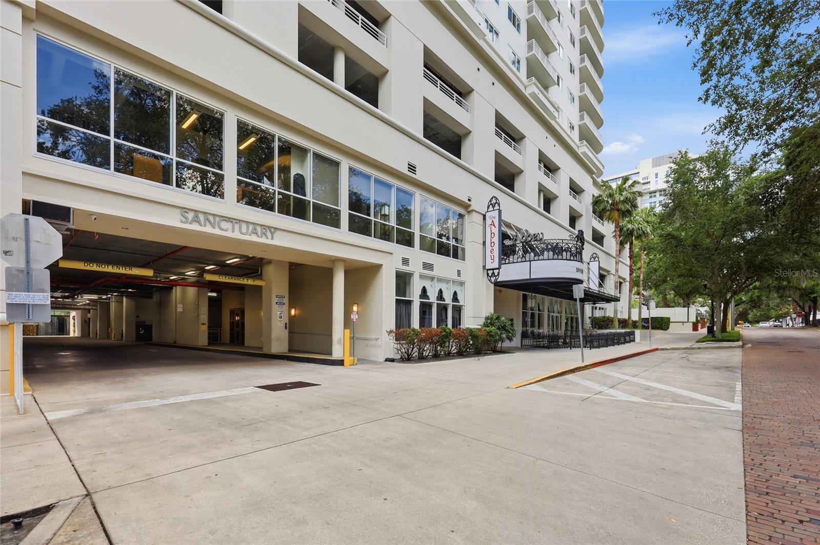 100 S EOLA DR #605, ORLANDO, FL, 32801