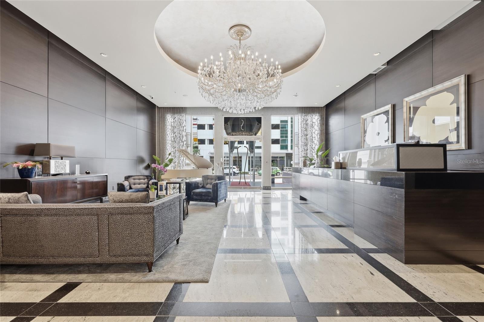 100 S EOLA DR #605, ORLANDO, FL, 32801