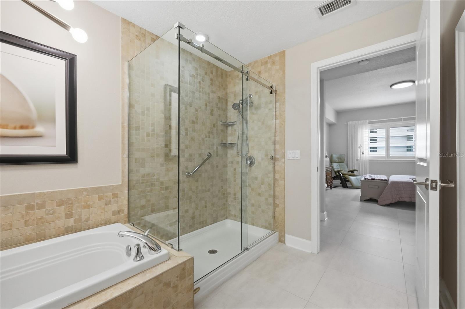 100 S EOLA DR #605, ORLANDO, FL, 32801