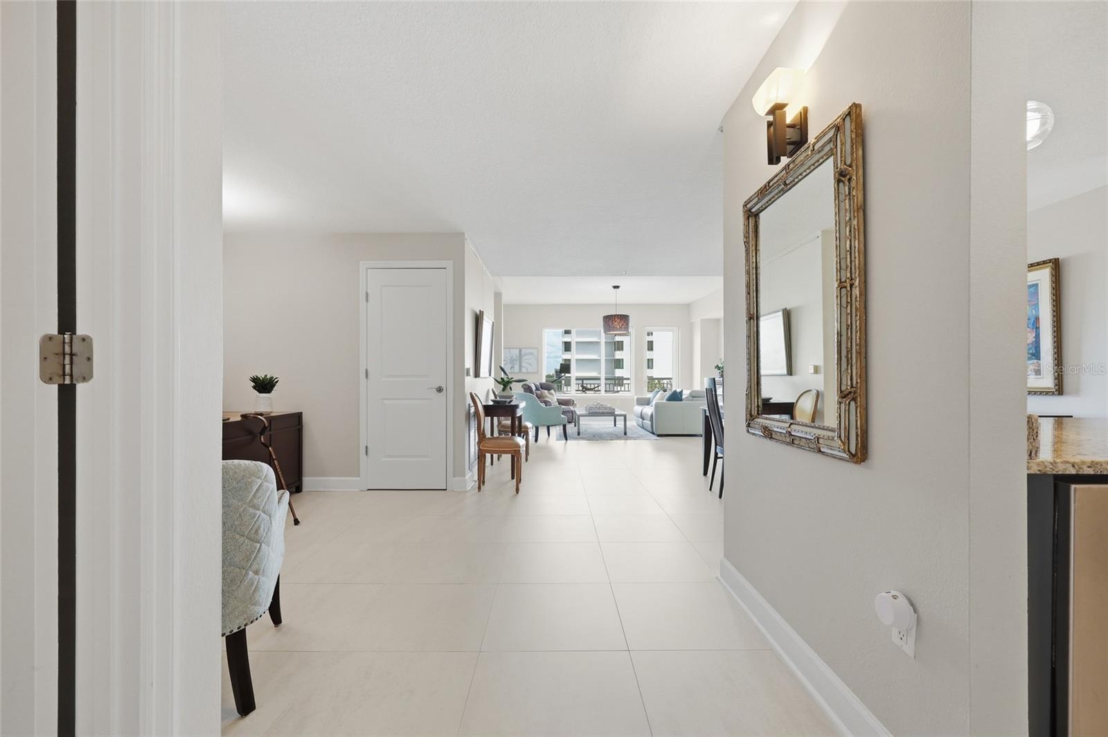 100 S EOLA DR #605, ORLANDO, FL, 32801