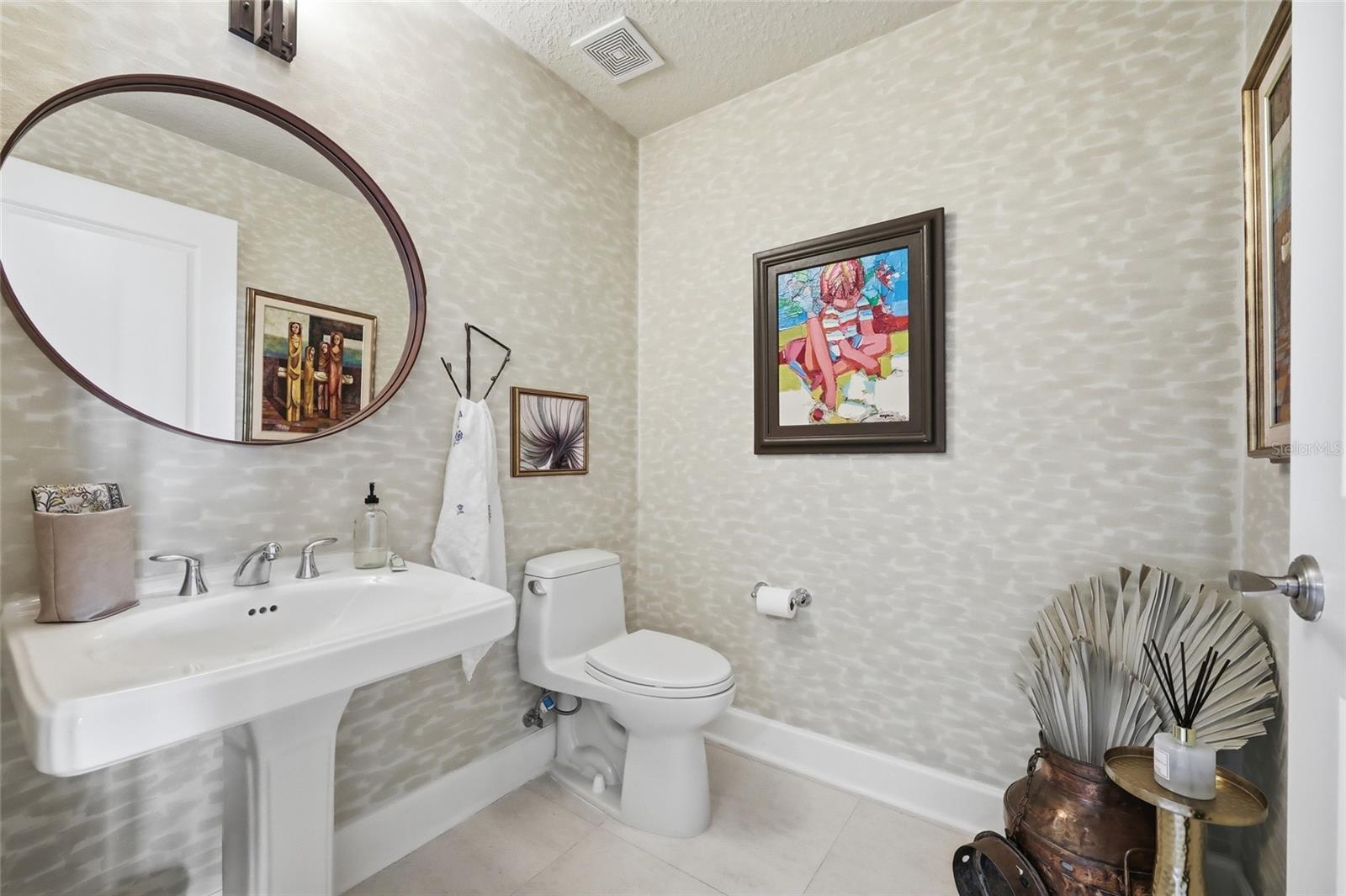 100 S EOLA DR #605, ORLANDO, FL, 32801