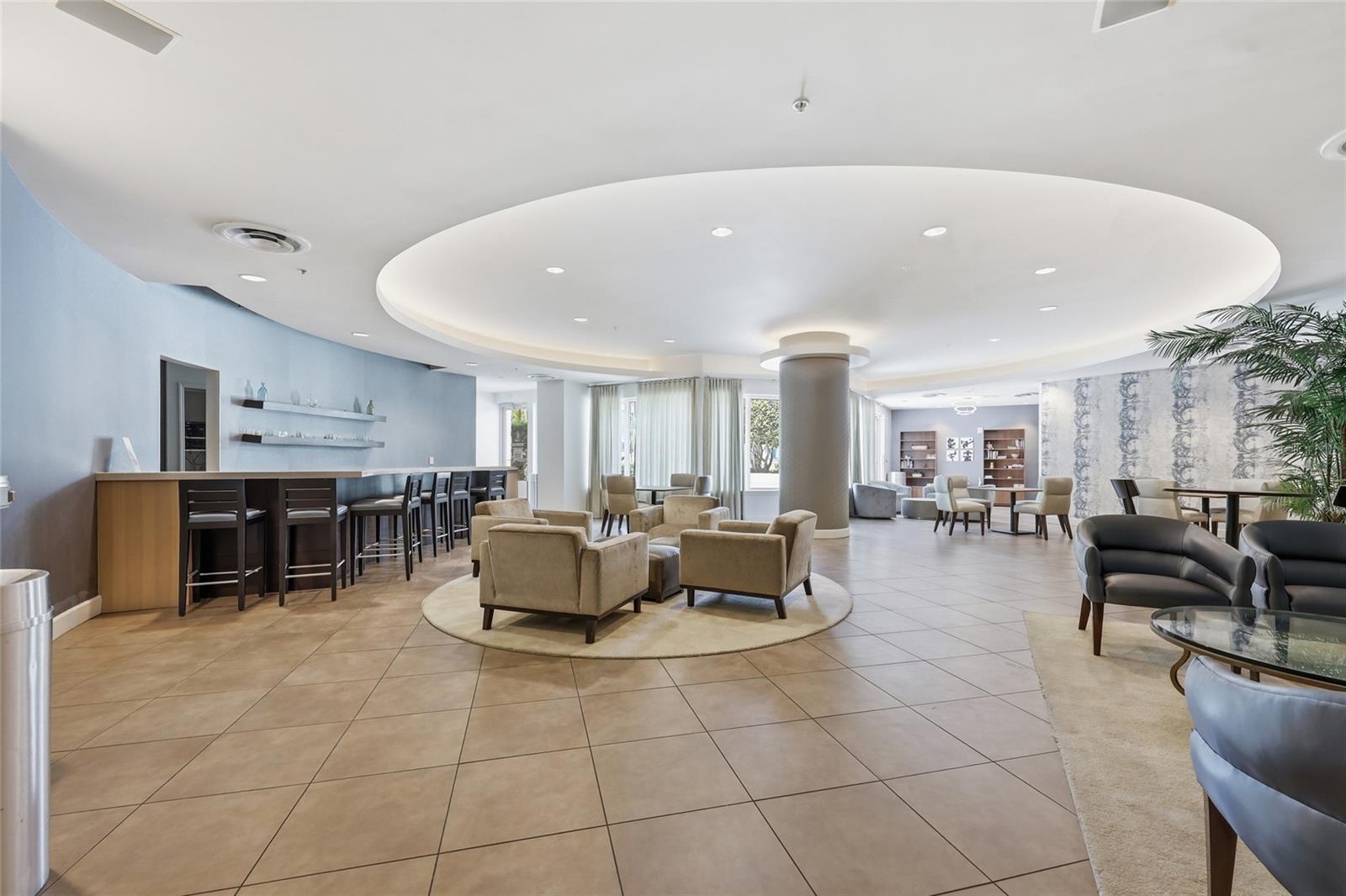 100 S EOLA DR #605, ORLANDO, FL, 32801