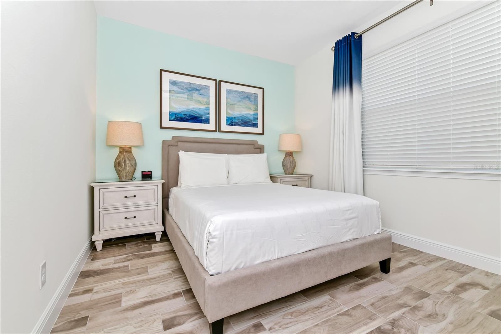 2956 ON THE ROCKS, KISSIMMEE, FL, 34747