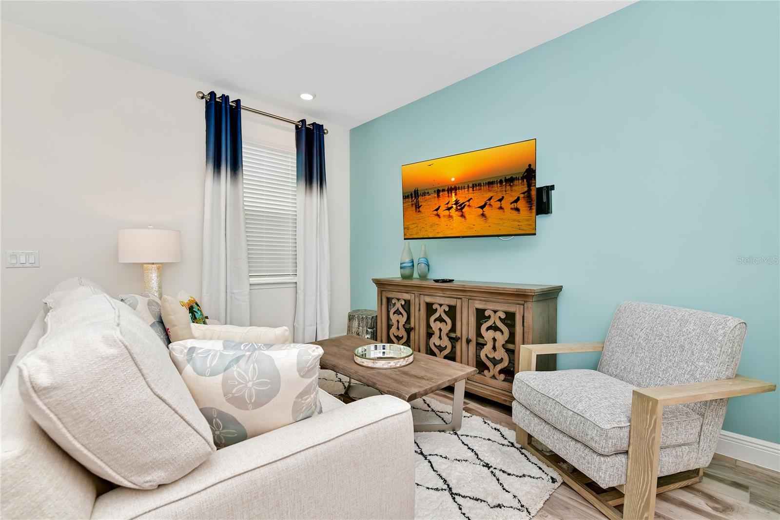 2956 ON THE ROCKS, KISSIMMEE, FL, 34747