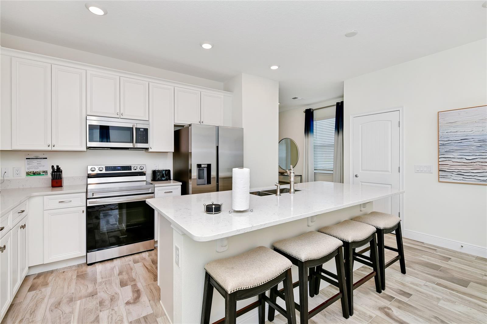 2956 ON THE ROCKS, KISSIMMEE, FL, 34747