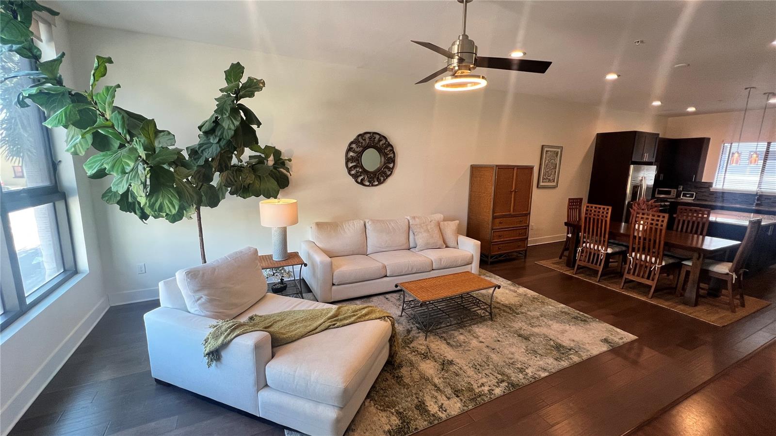 130 8TH ST N, ST PETERSBURG, FL, 33701