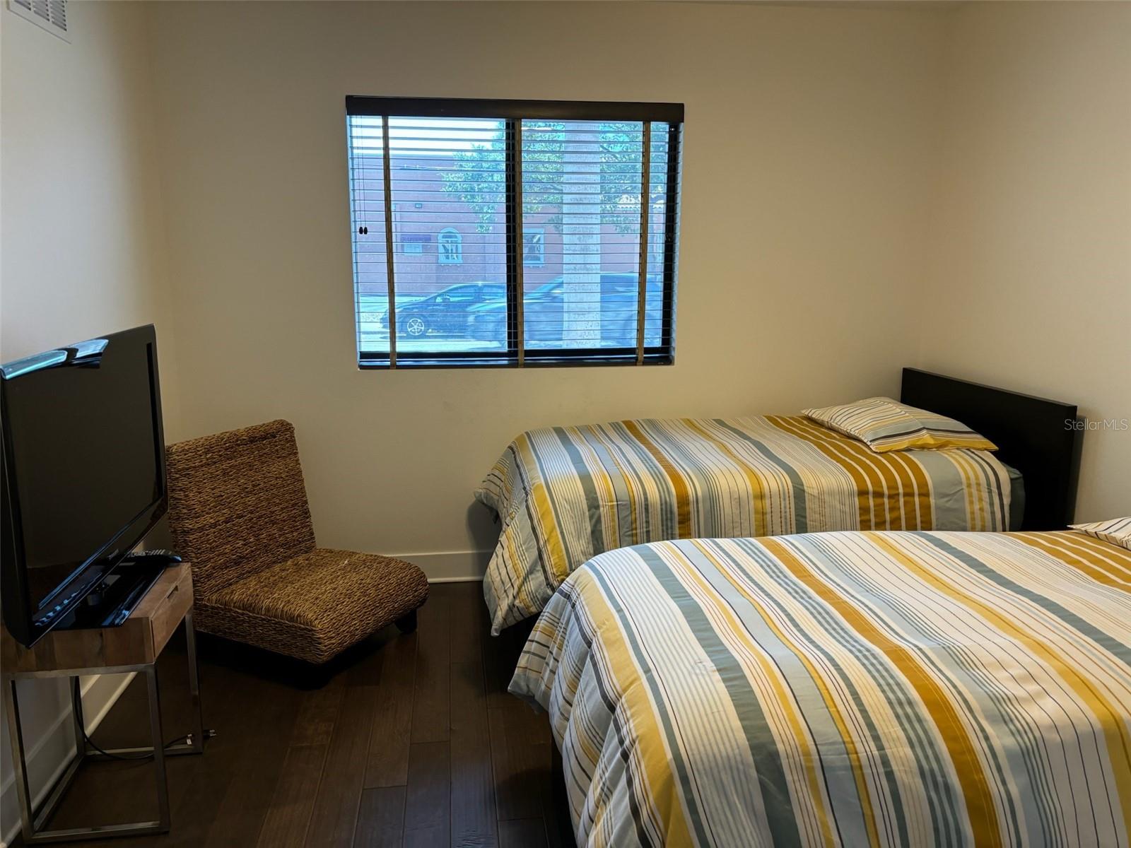 130 8TH ST N, ST PETERSBURG, FL, 33701