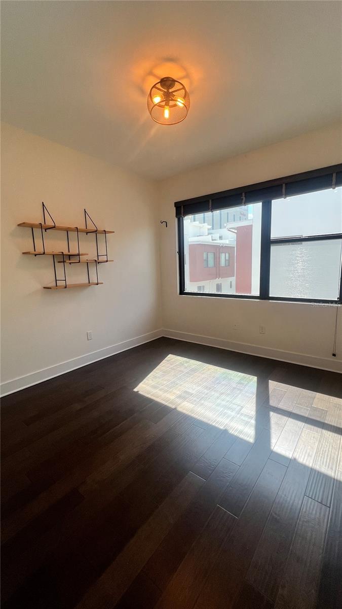 130 8TH ST N, ST PETERSBURG, FL, 33701