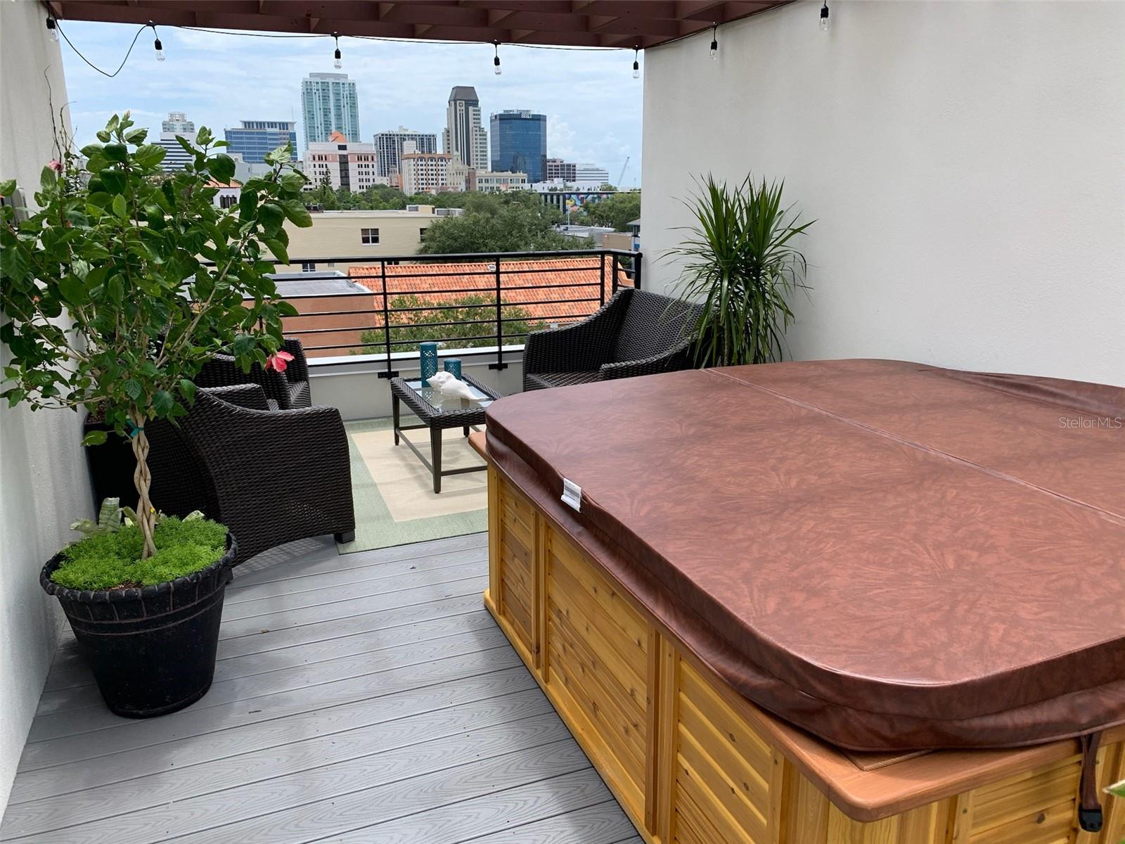 130 8TH ST N, ST PETERSBURG, FL, 33701