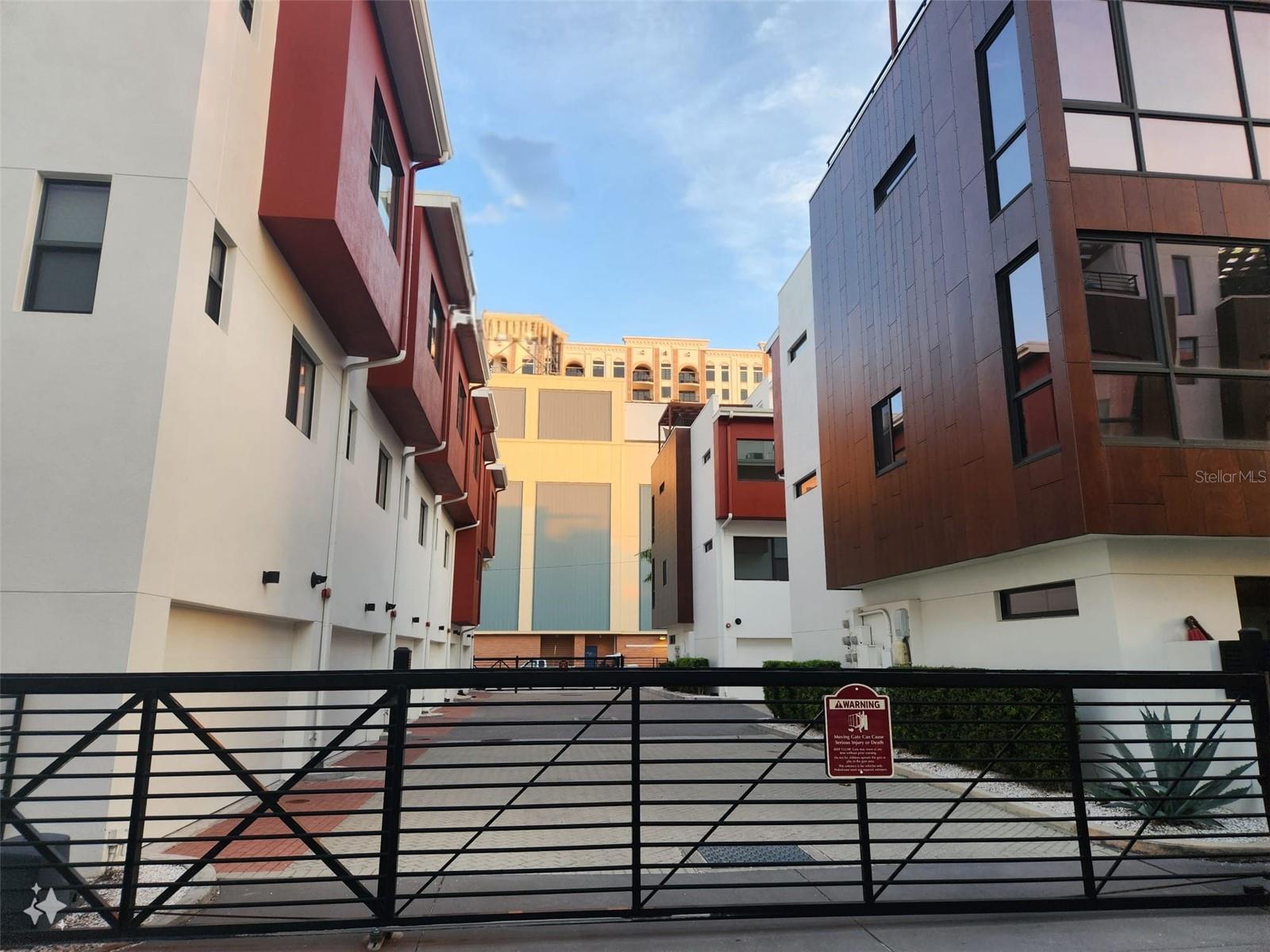 130 8TH ST N, ST PETERSBURG, FL, 33701