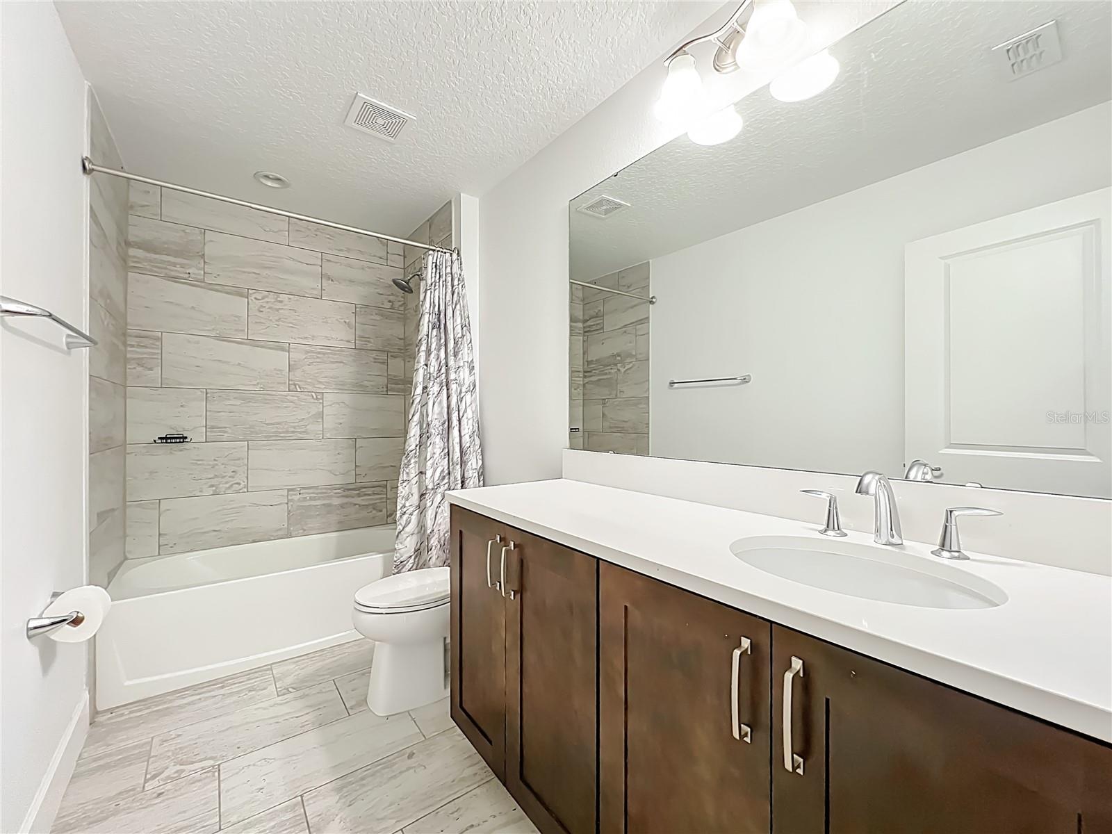 3392 BLUFF OAK, SANFORD, FL, 32771