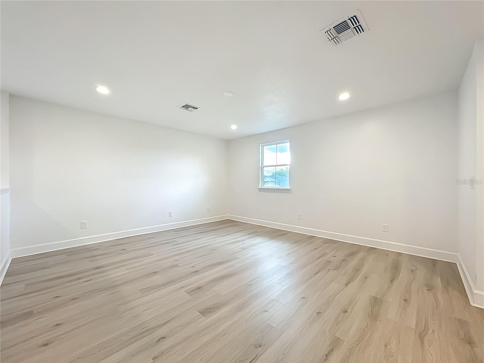 3392 BLUFF OAK, SANFORD, FL, 32771