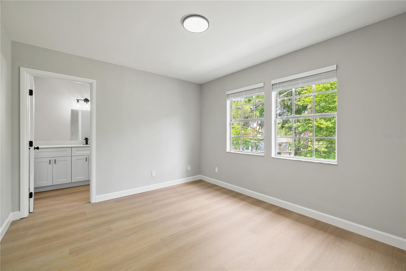 11757 WINDBOURNE CIR, ORLANDO, FL, 32837