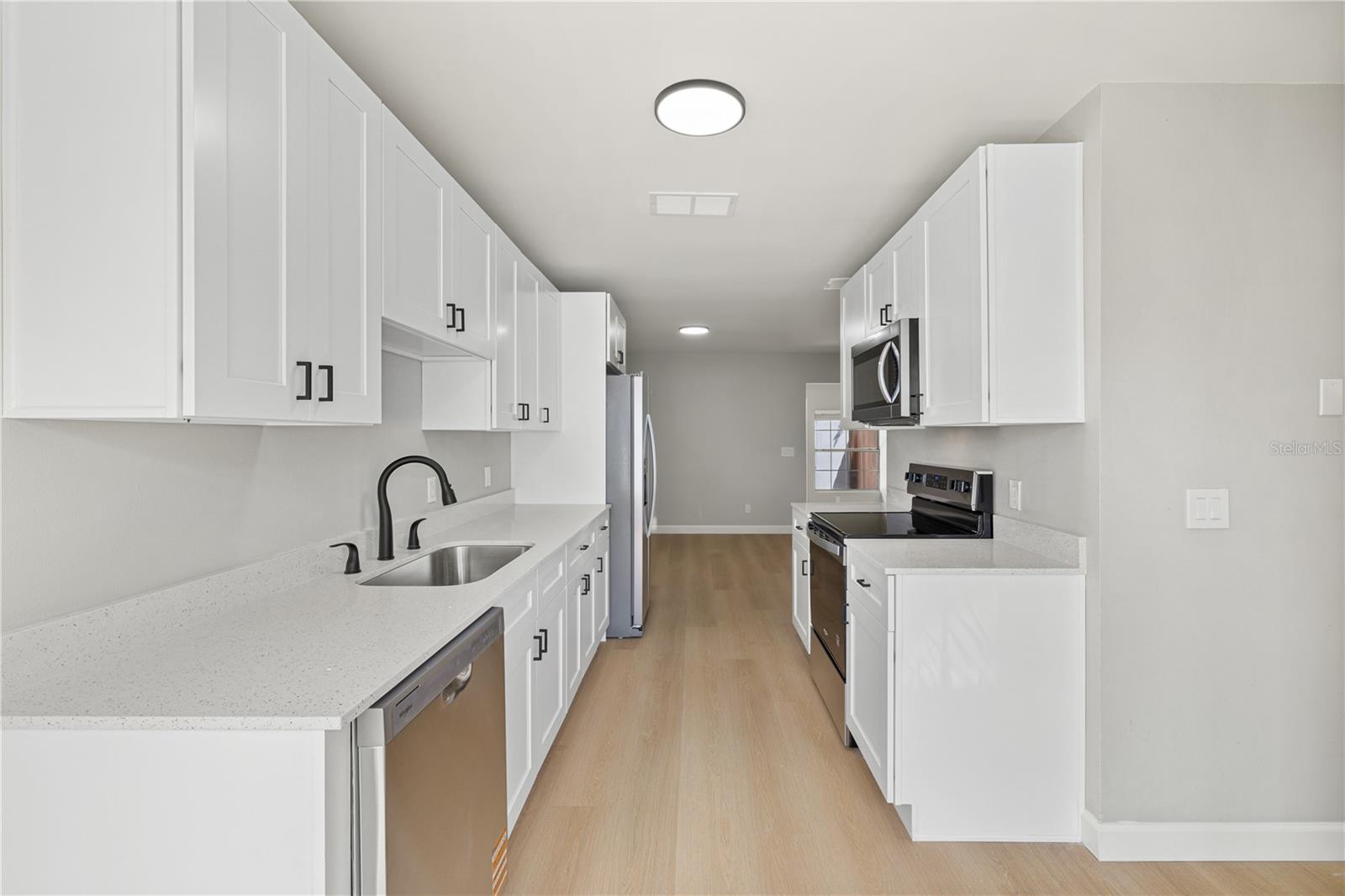 11757 WINDBOURNE CIR, ORLANDO, FL, 32837