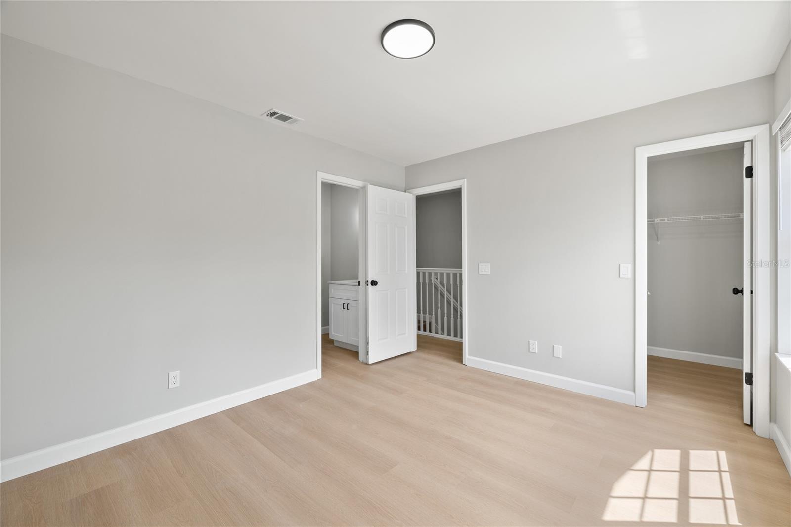 11757 WINDBOURNE CIR, ORLANDO, FL, 32837