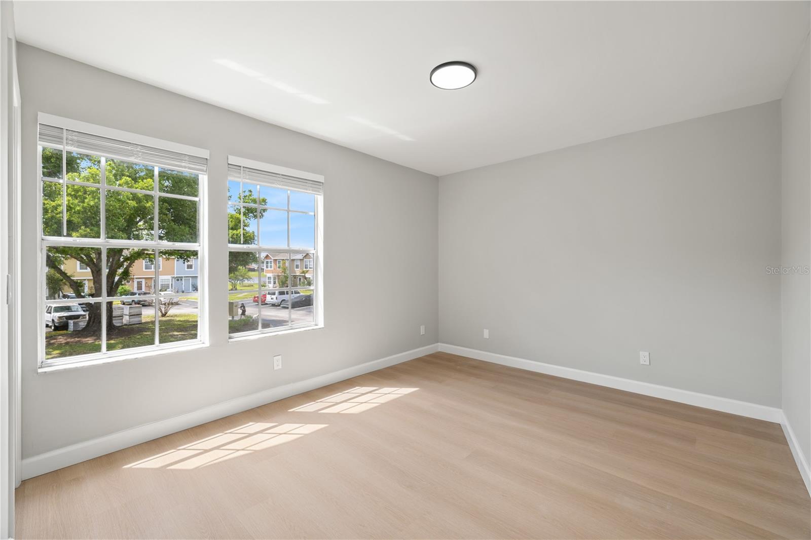 11757 WINDBOURNE CIR, ORLANDO, FL, 32837