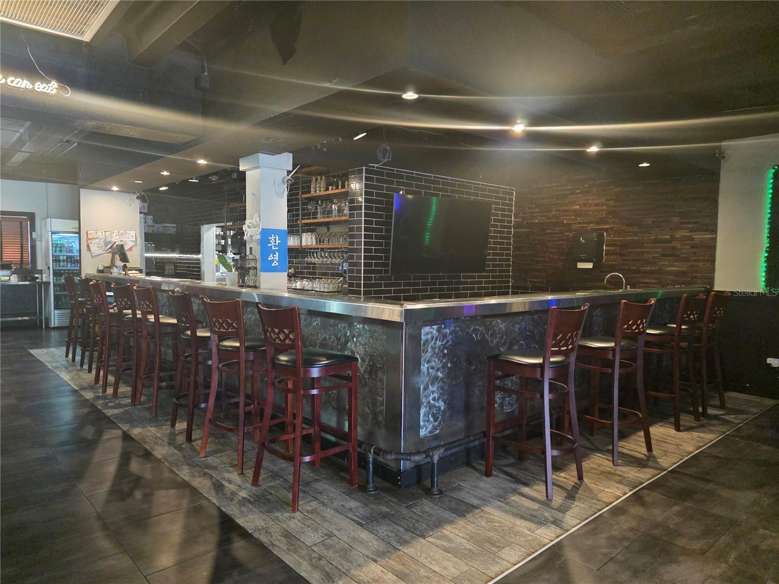 5101 E COLONIAL DR, ORLANDO, FL, 32803