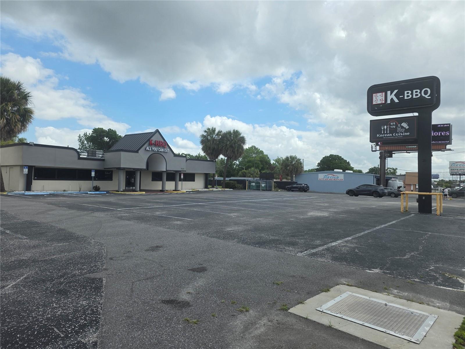 5101 E COLONIAL DR, ORLANDO, FL, 32803