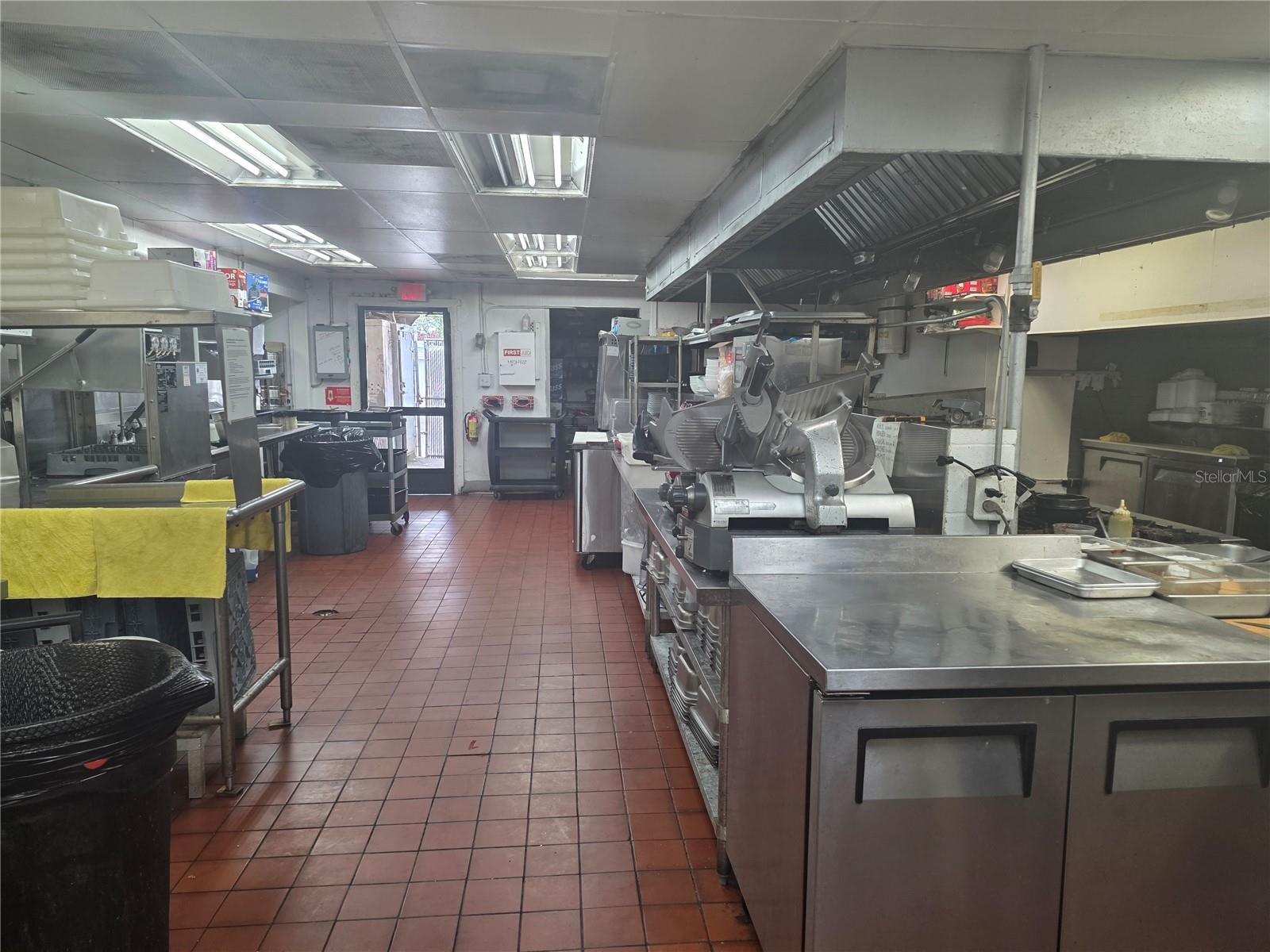 5101 E COLONIAL DR, ORLANDO, FL, 32803