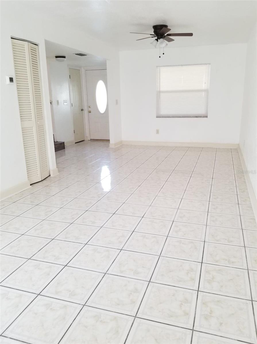 5134 TENNIS COURT CIR, TAMPA, FL, 33617