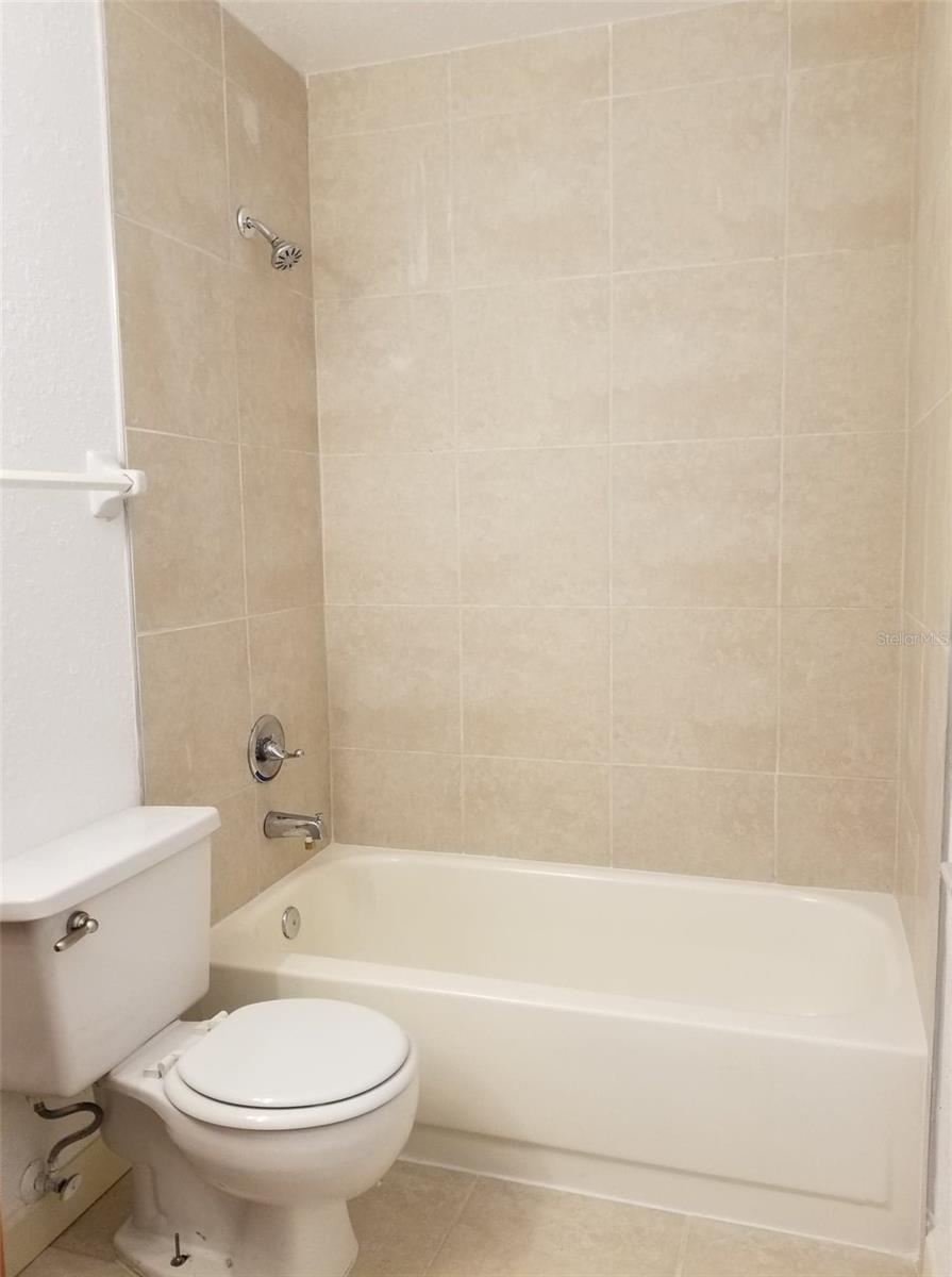 5134 TENNIS COURT CIR, TAMPA, FL, 33617