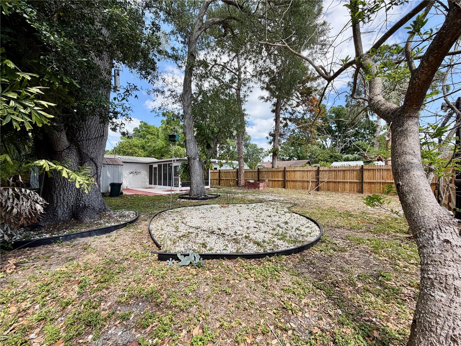 166 SW LINCOLN CIR N, ST PETERSBURG, FL, 33703