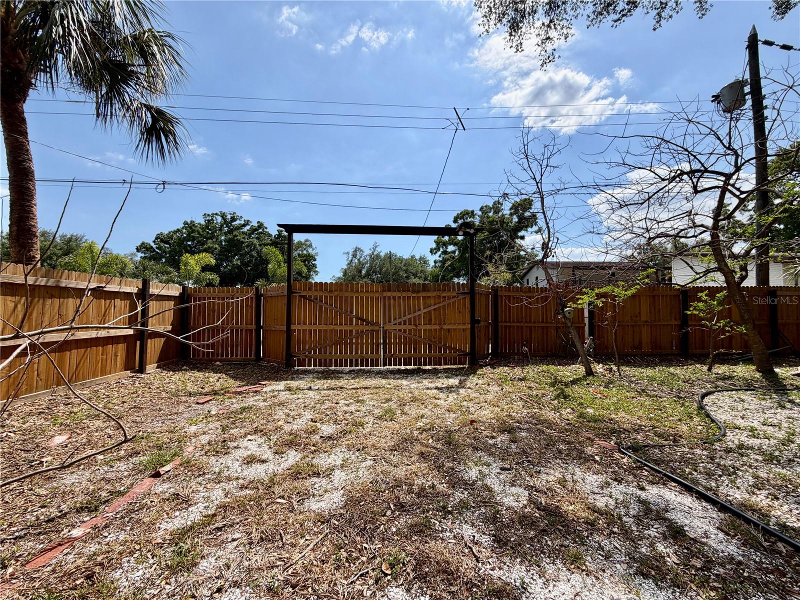 166 SW LINCOLN CIR N, ST PETERSBURG, FL, 33703