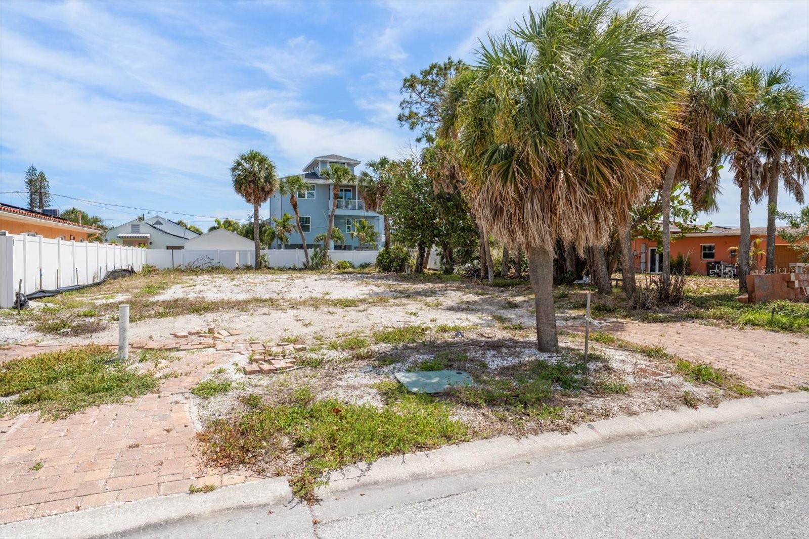 630-650 79TH AVE, ST PETE BEACH, FL, 33706