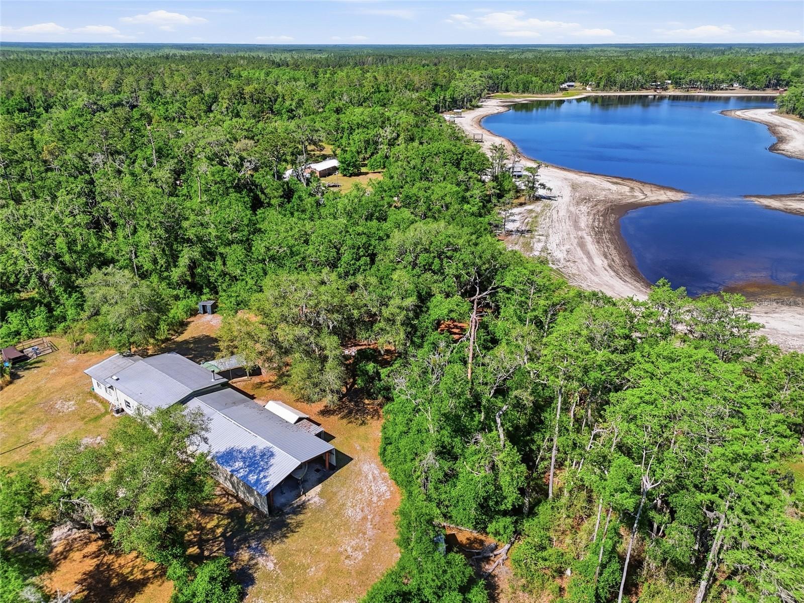 401 SE FALCON RD, BRANFORD, FL, 32008