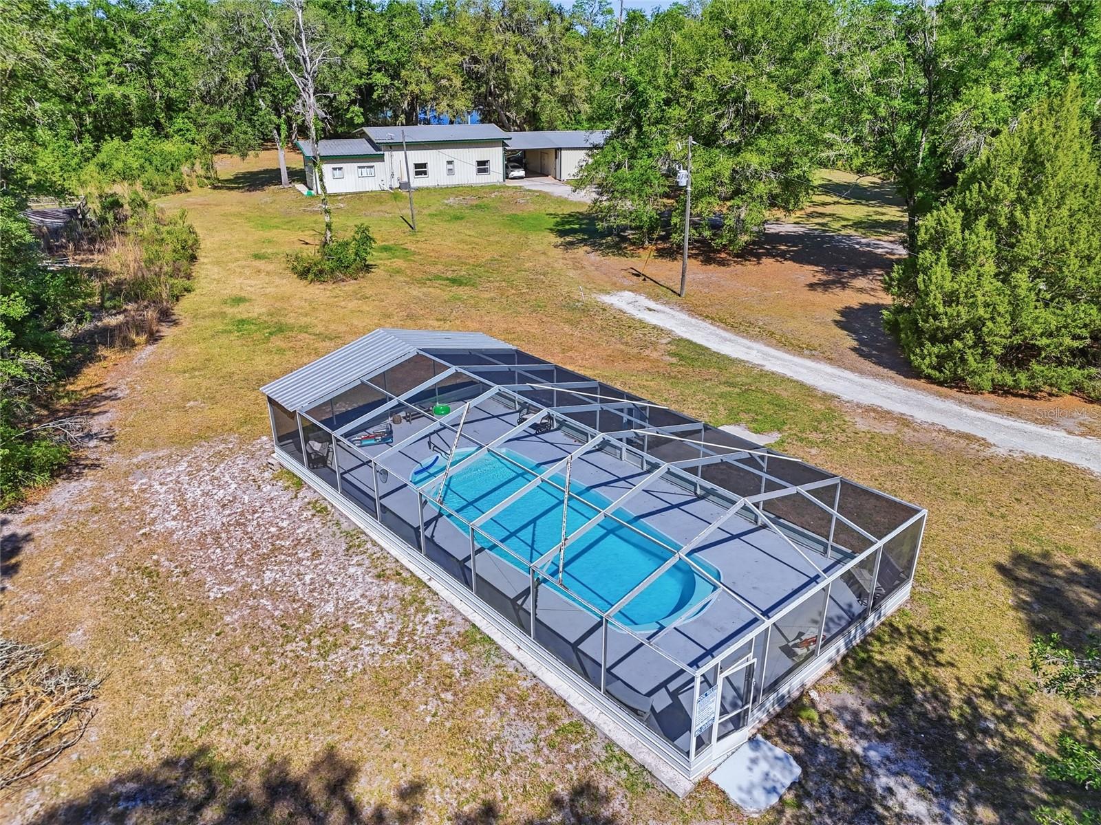 401 SE FALCON RD, BRANFORD, FL, 32008
