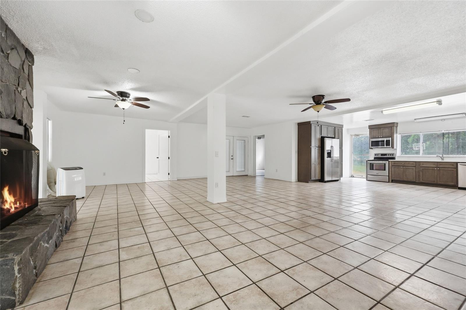 401 SE FALCON RD, BRANFORD, FL, 32008