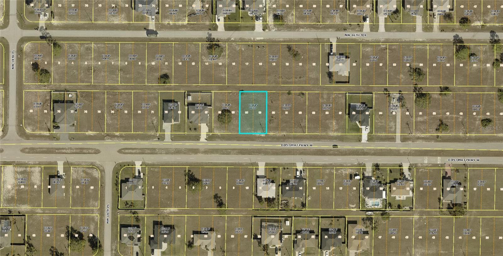 1715 DIPLOMAT PKWY W, CAPE CORAL, FL, 33993