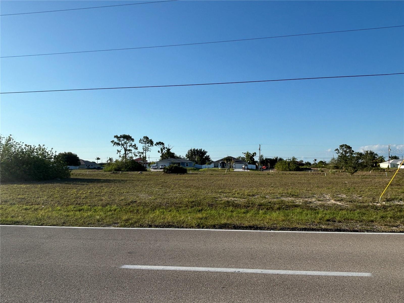 1715 DIPLOMAT PKWY W, CAPE CORAL, FL, 33993