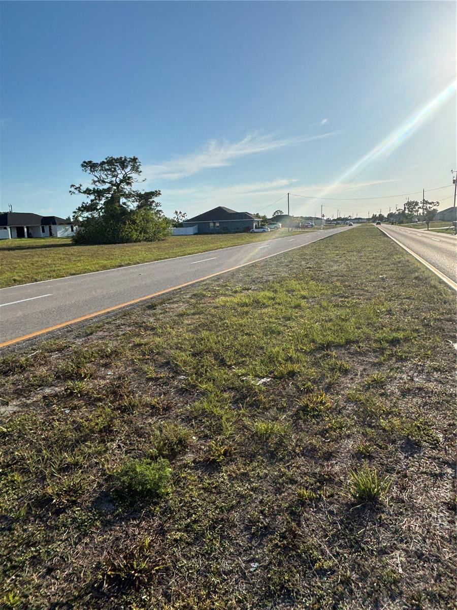 1715 DIPLOMAT PKWY W, CAPE CORAL, FL, 33993