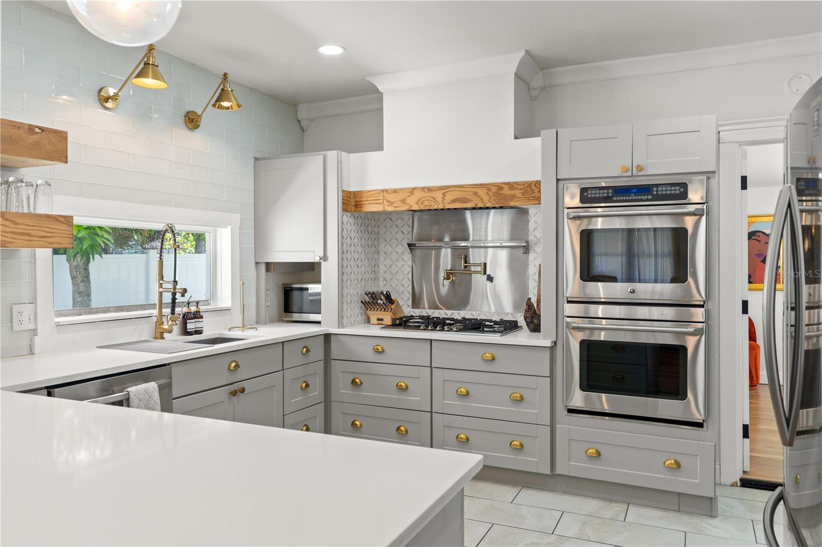 324 W HAYA ST, TAMPA, FL, 33603