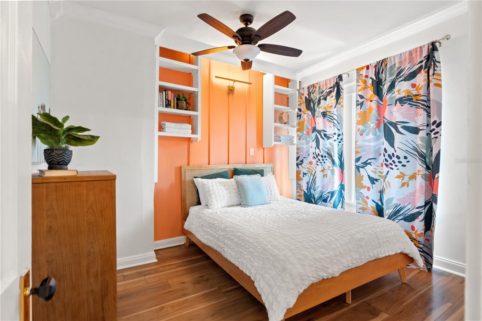 324 W HAYA ST, TAMPA, FL, 33603