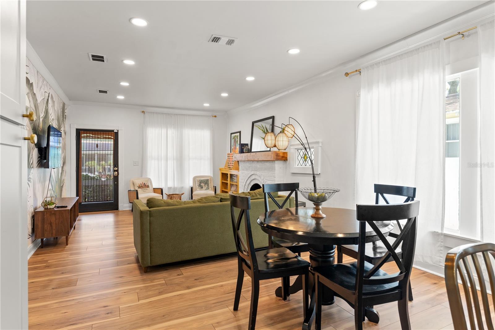 324 W HAYA ST, TAMPA, FL, 33603