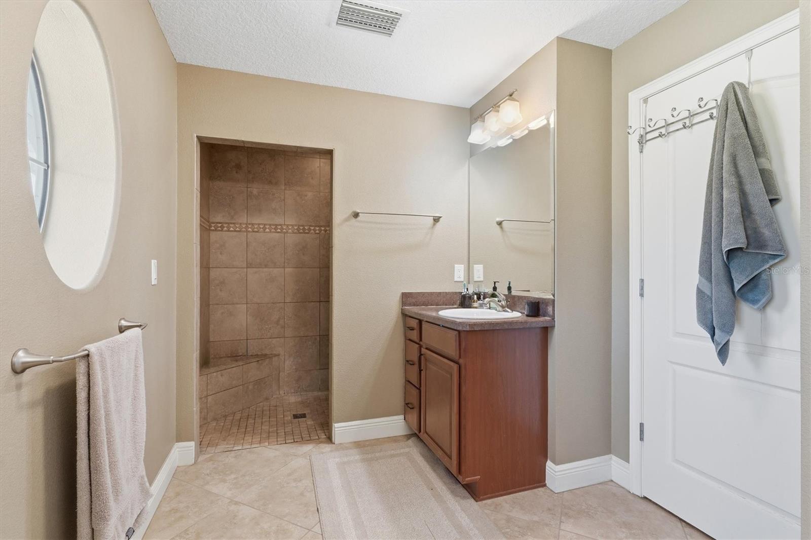 12764 COUNTY ROAD 223, OXFORD, FL, 34484