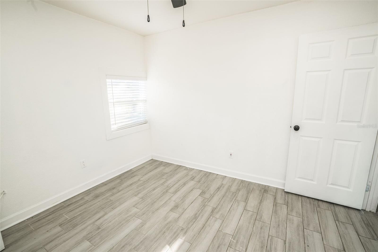 1007 E 32ND AVE #1/2, TAMPA, FL, 33603