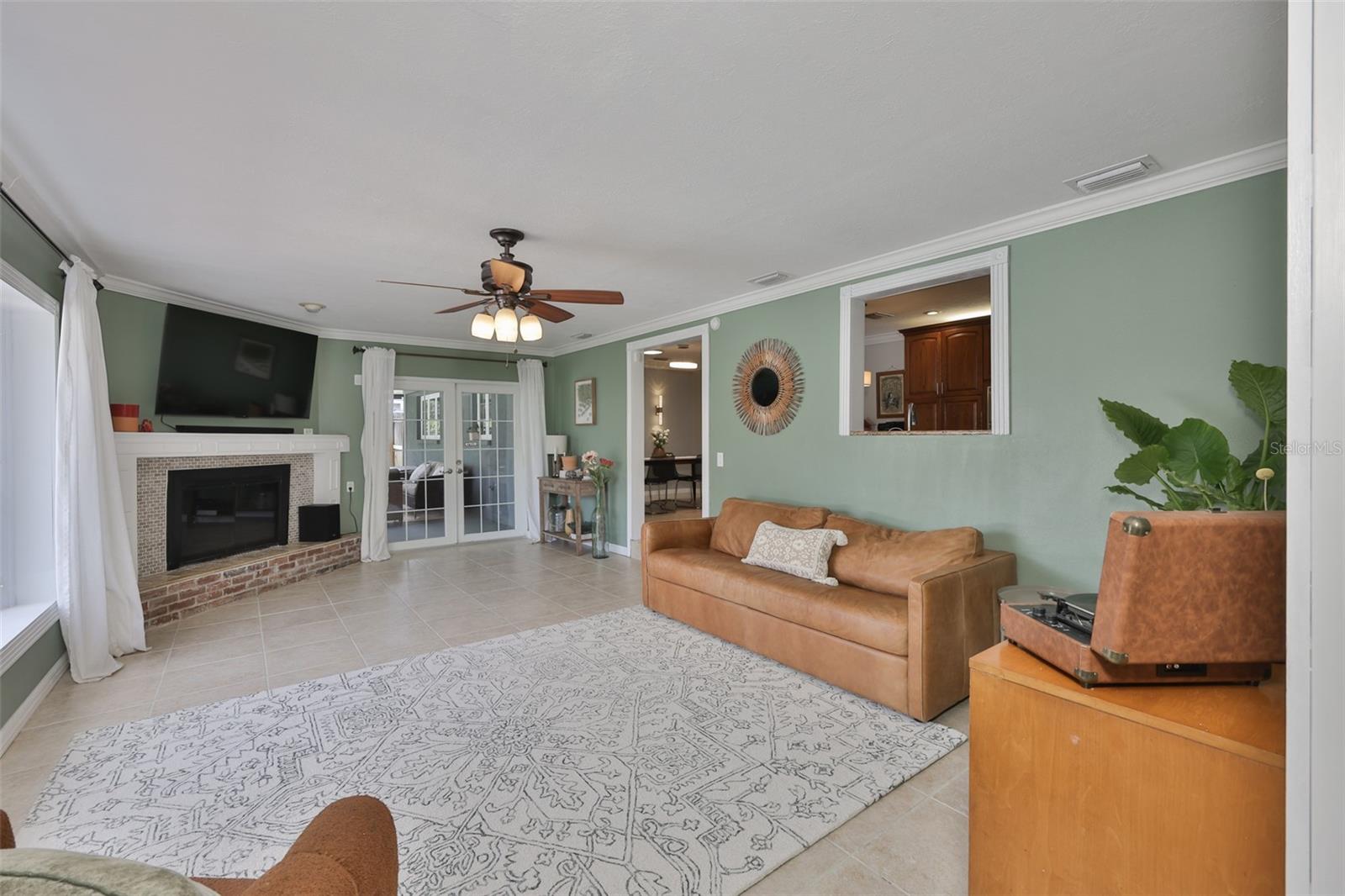 1311 ESTATEWOOD DR, BRANDON, FL, 33510